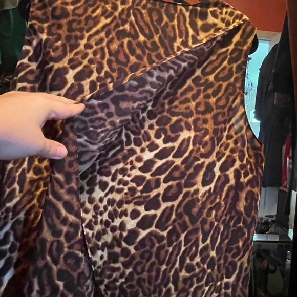 Lauren Leopard Print Open Back Tank - Picture 5 of 7